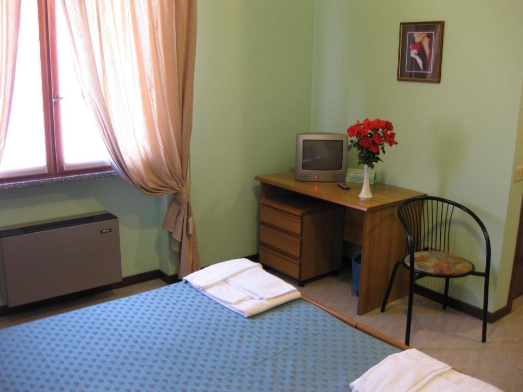 Casa Giuly Hotel Villa d'Alme Room photo